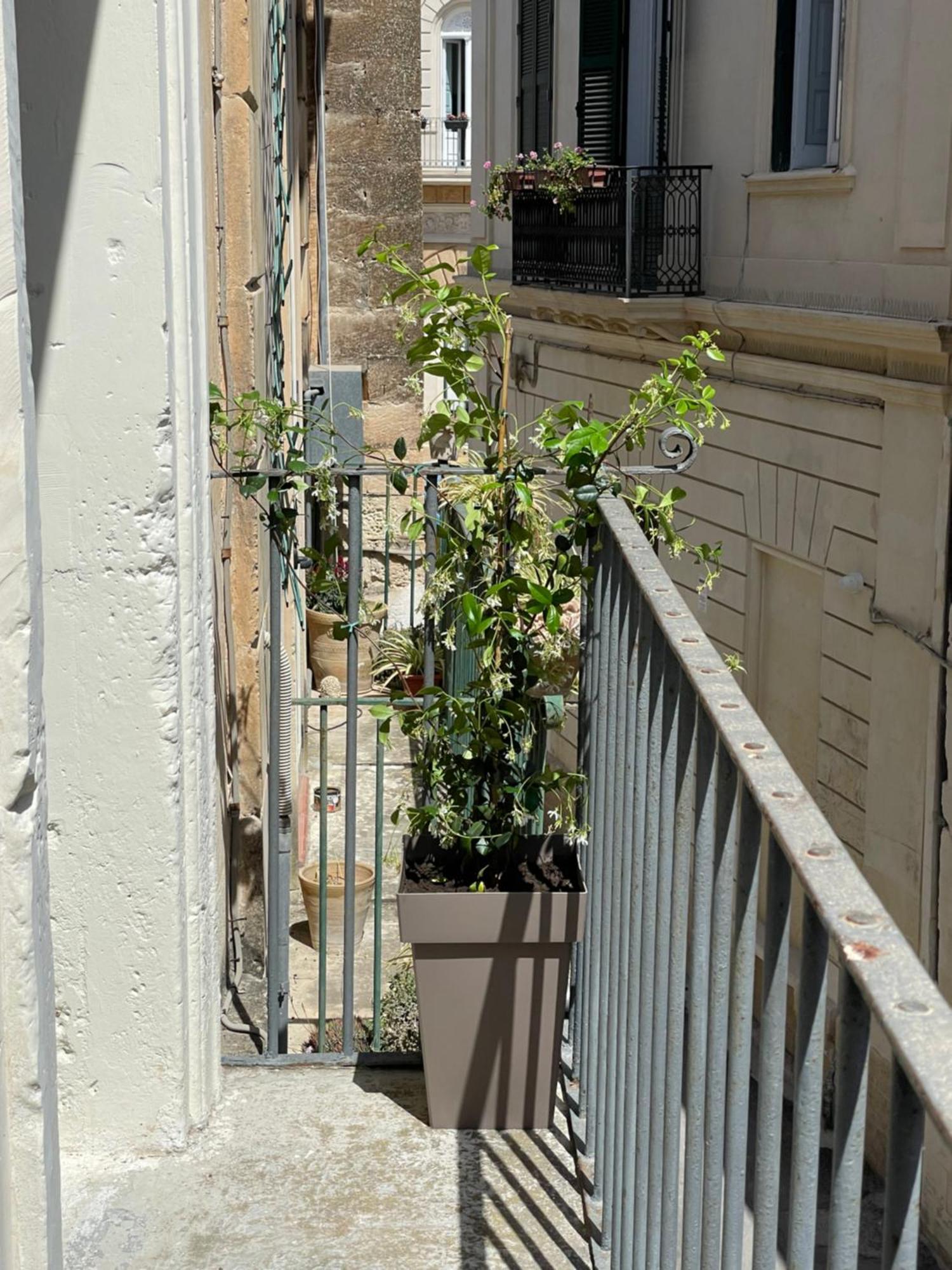 Appartement Casa Caracciolo à Lecce Extérieur photo